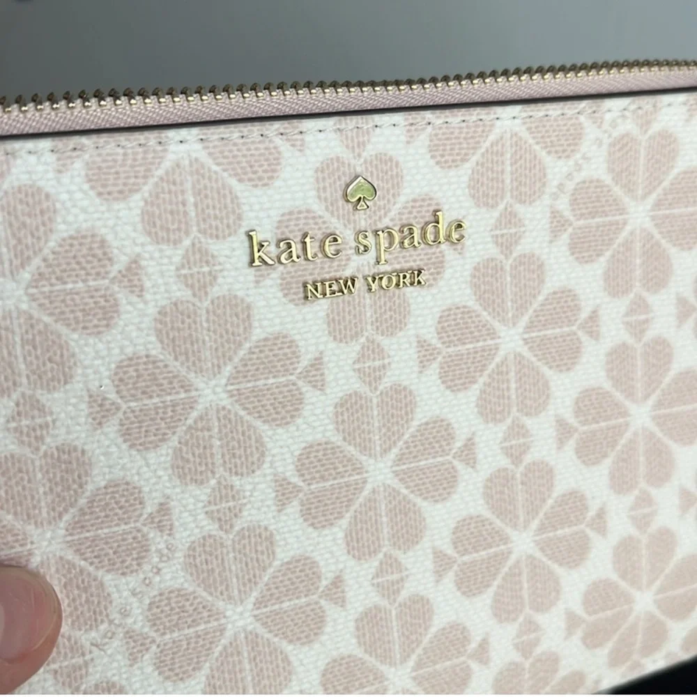 Kate Spade Pink and Cream Floral Wristlet NWT - Picture 3 of 9